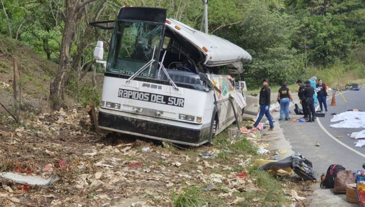 choque-fatal-en-guatemala-autobús-camión-conductores-