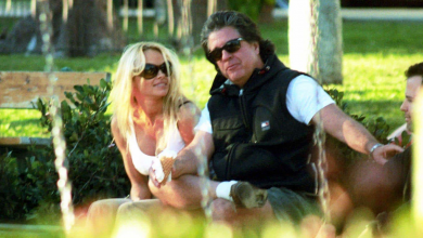 Photo of Pamela Anderson y Jon Peters se divorcian después de 12 días