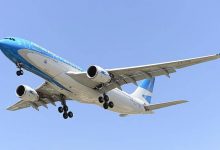 Photo of El vuelo de repatriados de AR trajo el cuerpo embalsamado de un muerto por corona virus