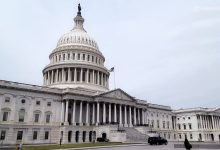 Photo of A cuatro días del cierre del Gobierno en Estados Unidos: vuelos afectados e incertidumbre para los contratistas federales