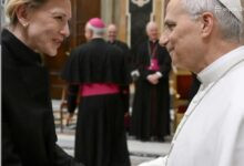 Photo of Cate Blanchett y Spike Lee acompañan al papa León XIV en un encuentro con estrellas en el Vaticano